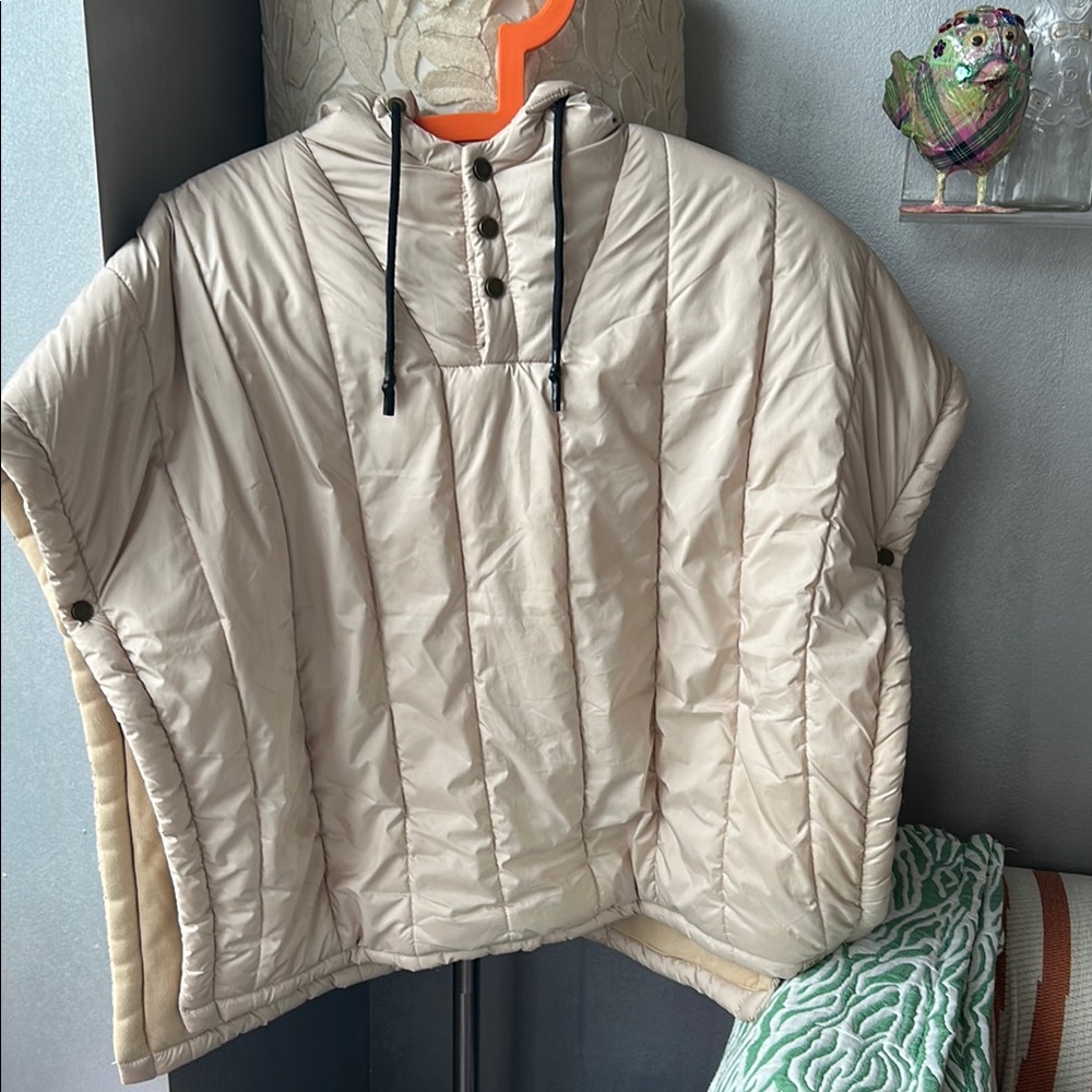 Omami mini Cream Quilted Poncho with Hood